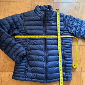 Patagonia Down Sweater Jacket  Classic Navy Blue - Women's Large